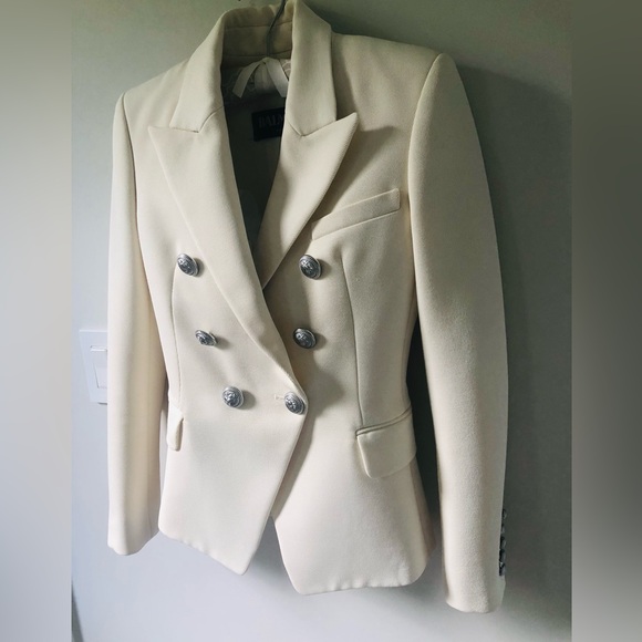 NWT Balmain  Cream Double- Breasted Blazer with Silver Buttons. Size 34. - Picture 9 of 14